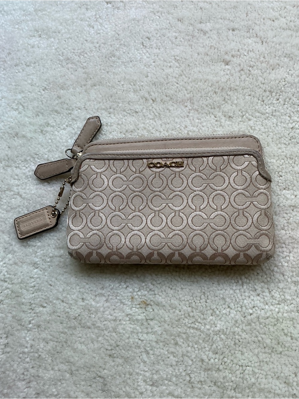 VINTAGE COACH BEIGE LOGO CLUTCH CARD CASE WALLET